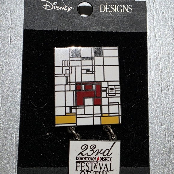 Disney Rare Mickey Mouse Festival Of Arts  Geometric Pattern Pin - Picture 1 of 3
